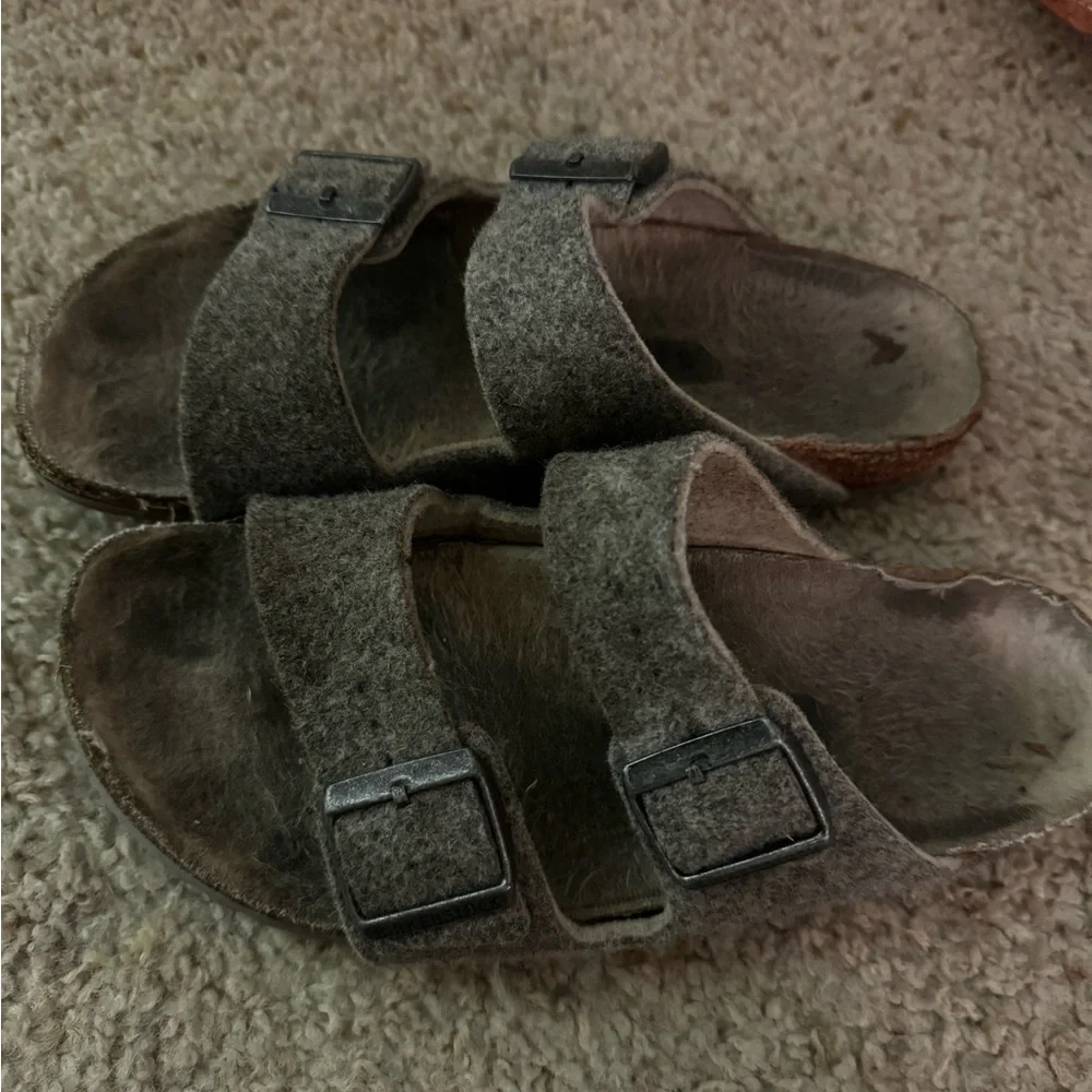 Women Birkenstocks - Picture 6 of 7